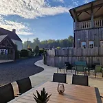 De La Cour فندق مبيت وإفطار Campandré-Valcongrain
