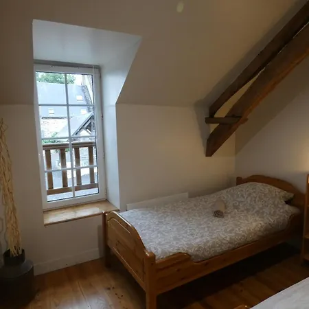 De La Cour 4* Campandré-Valcongrain