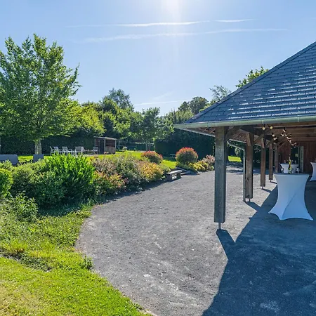 De La Cour 4* Campandré-Valcongrain