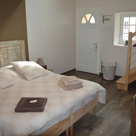 Bed & Breakfast De La Cour Campandre-Valcongrain