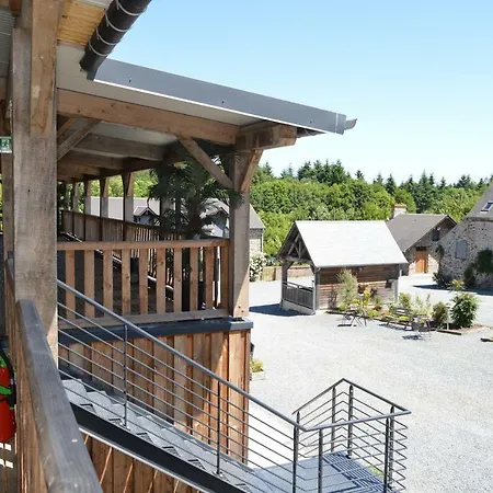 De La Cour 4* Campandré-Valcongrain