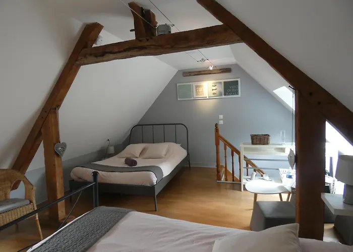 De La Cour Campandré-Valcongrain