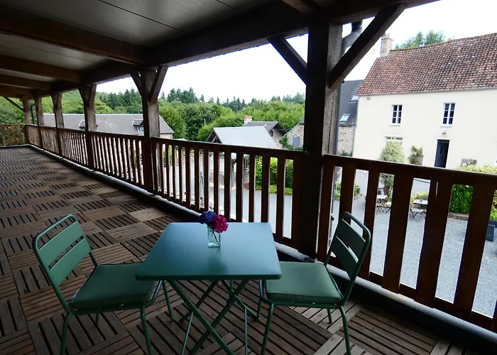 De La Cour Campandré-Valcongrain